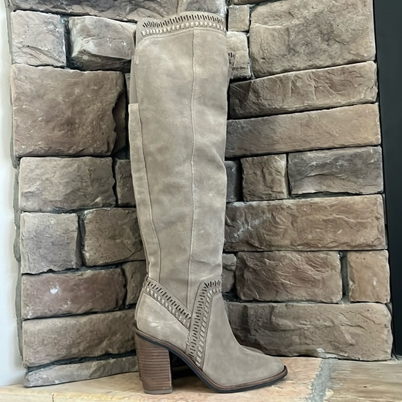 Vince Camuto‎ Madolee Over The Knee Boots / SZ 7 - Picture 1 of 15
